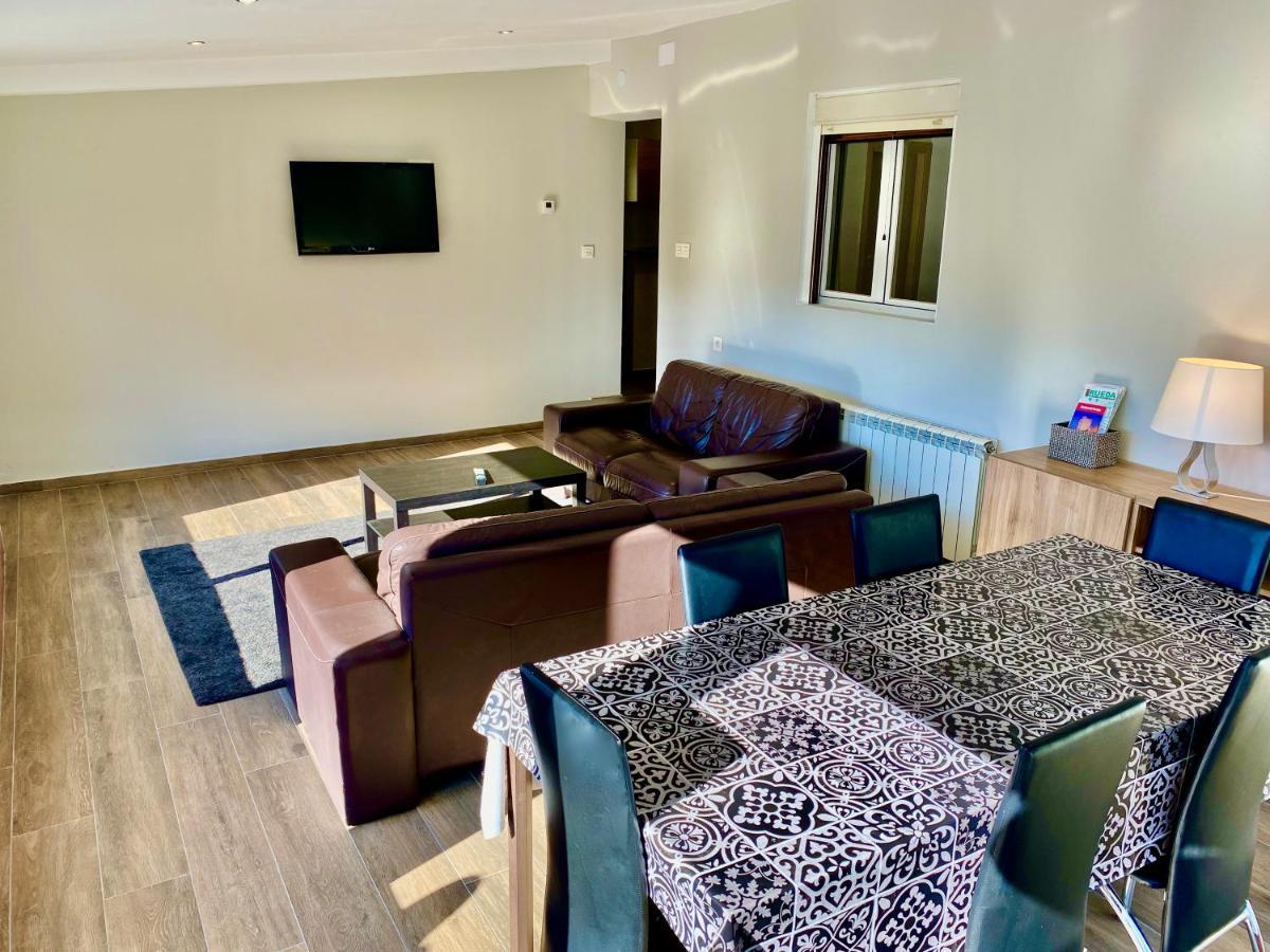 Chalet Medina Del Campo Entrepinares El Campillo  Bagian luar foto