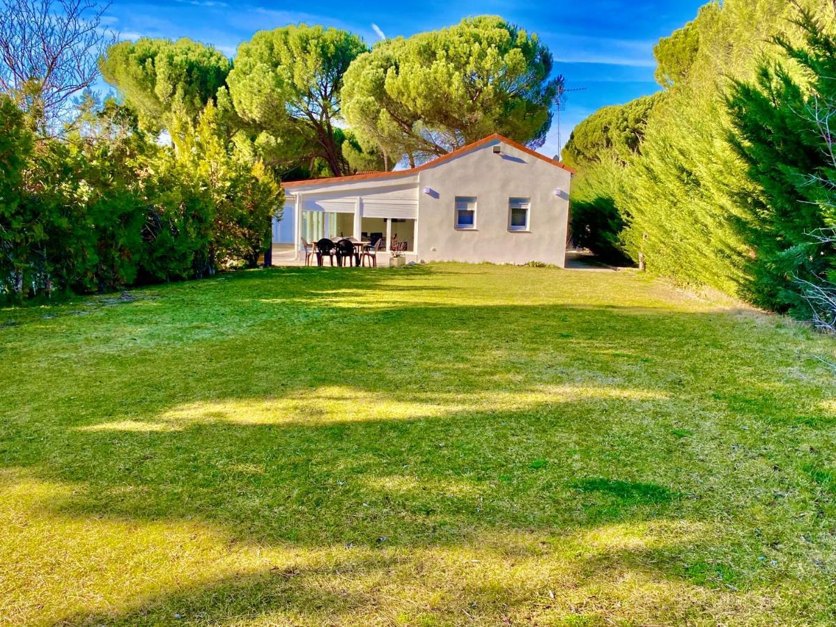 Chalet Medina Del Campo Entrepinares El Campillo  Bagian luar foto