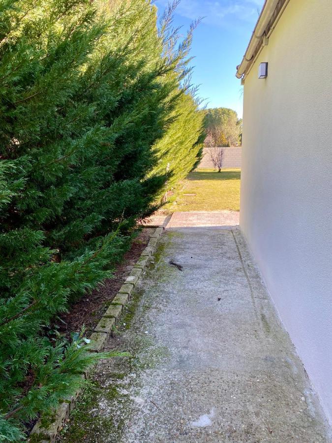 Chalet Medina Del Campo Entrepinares El Campillo  Bagian luar foto