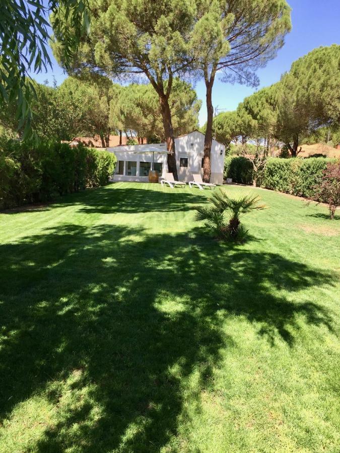 Chalet Medina Del Campo Entrepinares El Campillo  Bagian luar foto